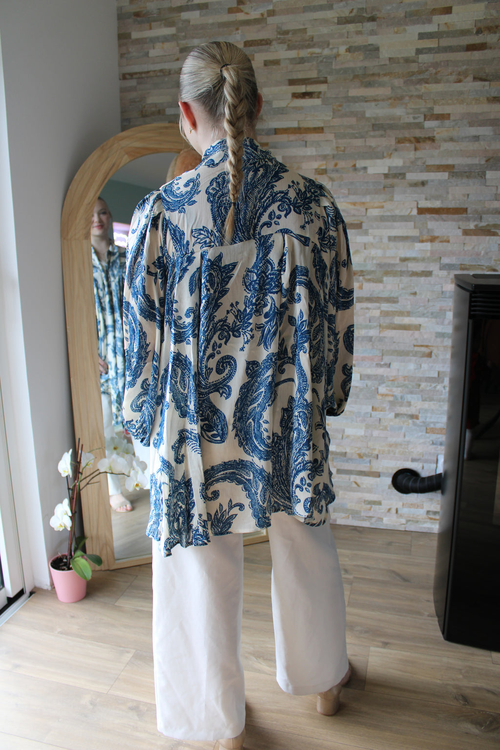 Chemise en tissu imprimé fleuri